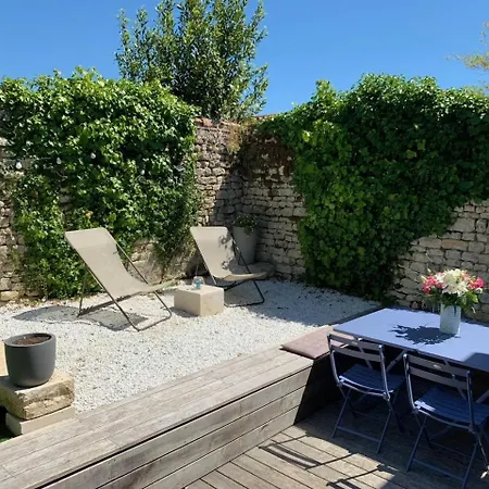 Vakantiehuis Elina Maison De Charme A La Flotte